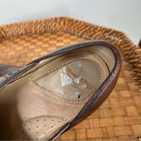 Dansko Sienna Brown embroidered leather clogs slip on neutral lagenlook casual - Picture 8 of 11